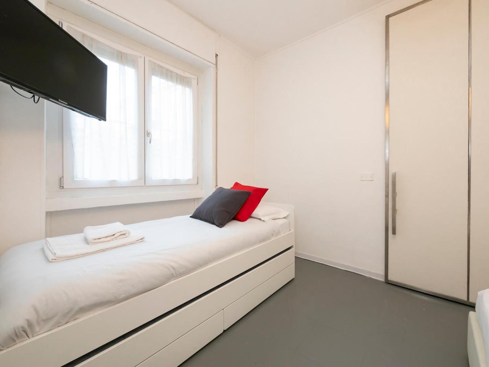 Appartamento Italstay - Sui Navigli - Pet Friendly *